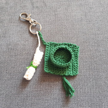 Graduation cap keyring