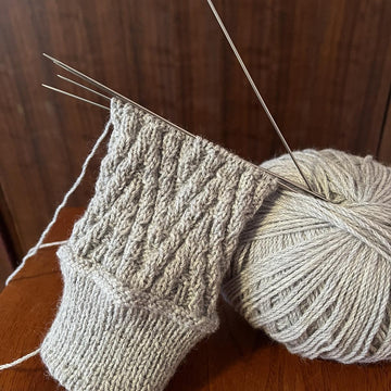 Socks with a zigzag