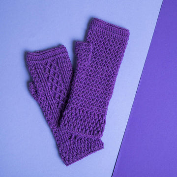 Happy hands crochet mittens