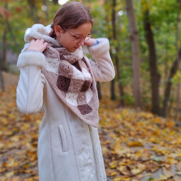 Gingham Triangle Shawl