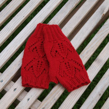 Maple Leaves Mitts