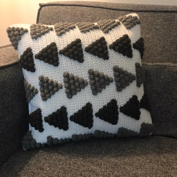 Equilateral two direction triangles cushion cover