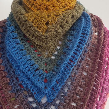 Ebb and Flow Triangle Scarf