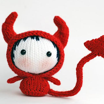Red Devil Doll. Toy from the Tanoshi series.