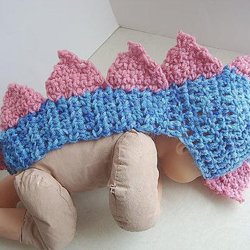 LITTLE DINOSAUR HAT, photo prop
