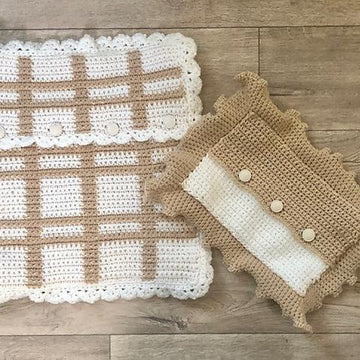 Cameo Romance Pillow Set