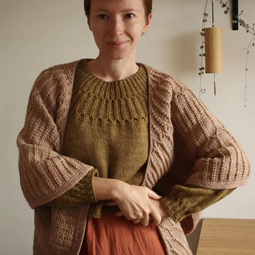 Javelin shawl