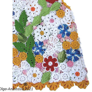 Bright lace dress for girls