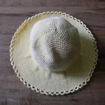 Crochet Summer Hat for a Girl “Loads of Buttons”.