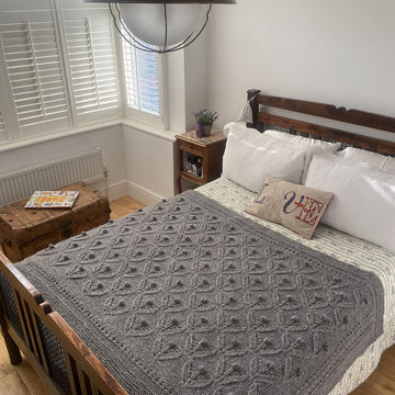 Blooming Trellis Blanket