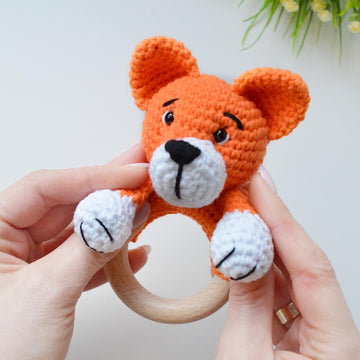 Fox baby rattle amigurumi pattern