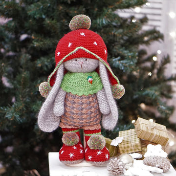 Christmas Costume PineCon