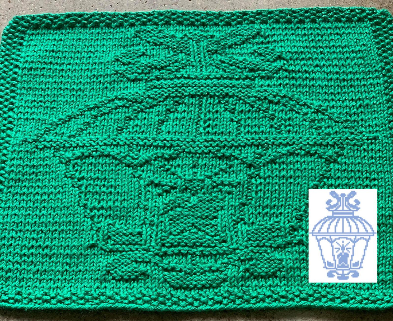 Nr. 594 – Christmas lamp 65 stitches