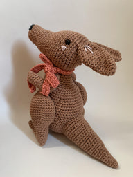 Kangaroo amigurumi