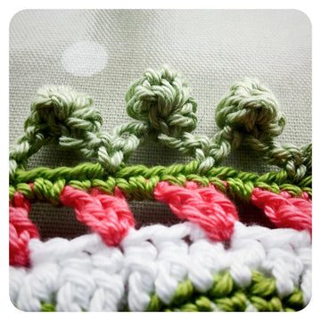 Border :: Pompom Edging