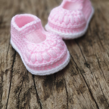Puff Stich baby sandal crochet pattern