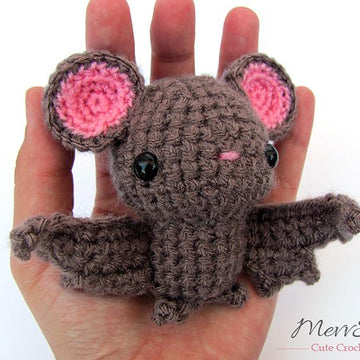 Amigurumi Bat