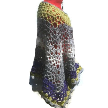 Sober and Elegant Poncho