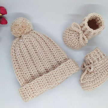 Pom Pom Beanie