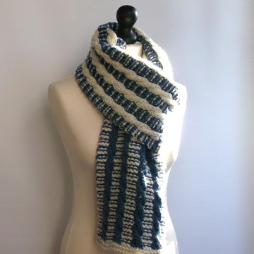 Grande Scarf
