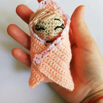 Amigurumi crochet doll pattern, Baby doll crochet pattern, 25 cm (9,84″) Amelie doll pattern, Puppe häkeln (English, Deutsch, Français)