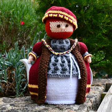 King Henry VIII 4 Cup Teapot Cosy Knitting Pattern - Novelty Teapot Cosy Knitting Pattern