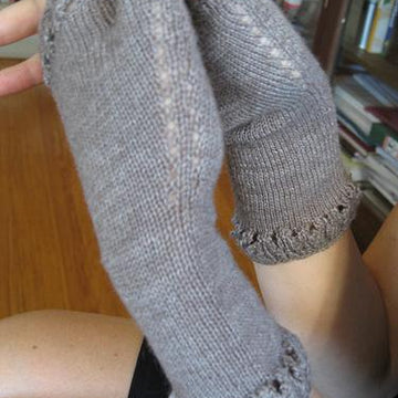 Ilaisa's Wristie Gloves