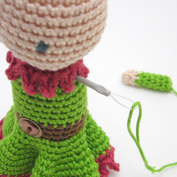 Elle the Elf amigurumi