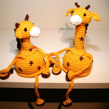Giraffe - Shelf Sitter - Amigurumi