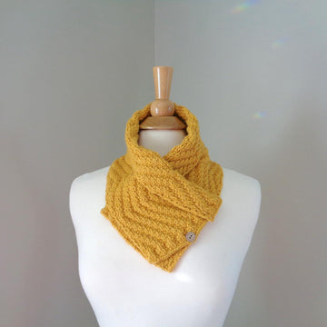 Sunny Neck Scarf