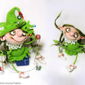 064 Doll Marie Christmas tree