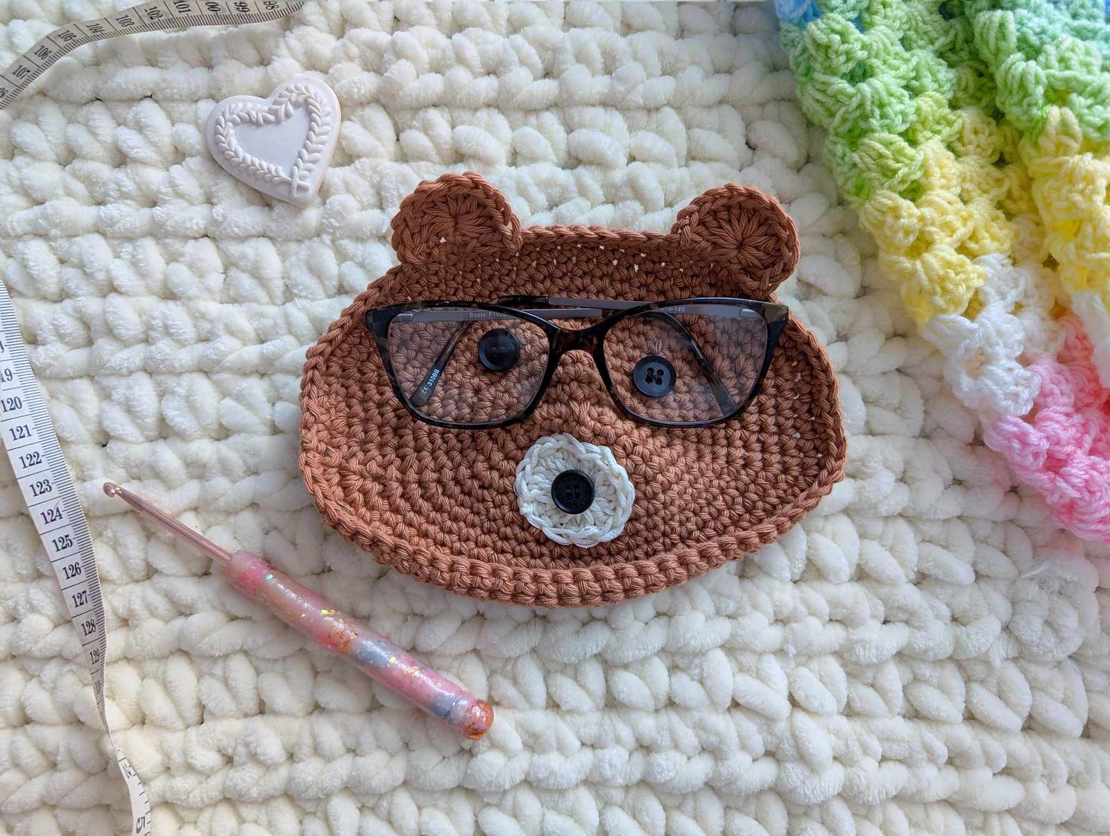 Crochet Bear Glasses Holder Tray Pattern