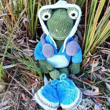 Crochet pattern Frog + crochet all clothes