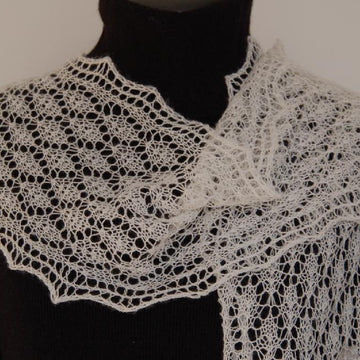 The Ulladulla Easy Lace Scarf