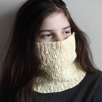 Orchid Cowl