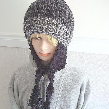 423, KNITTED EARFLAP HAT, age 8 to adult