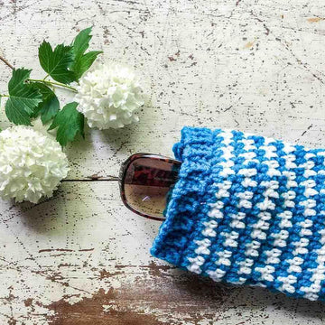 Houndstooth Sunglasses Bag