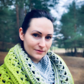 Into The Mystic Shawl