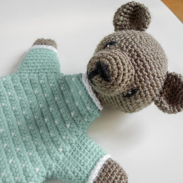 025-Bear crochet puppet