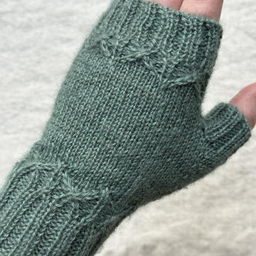 Willow Garden Fingerless Mitts