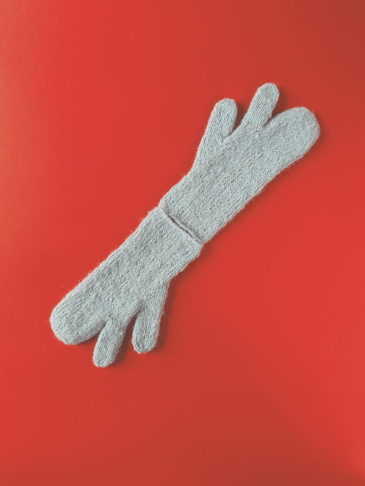 GeraGera Tabi Mittens
