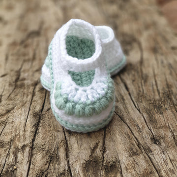 Puff Stich baby sandal crochet pattern