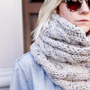 Après-Ski Cable Infinity Scarf