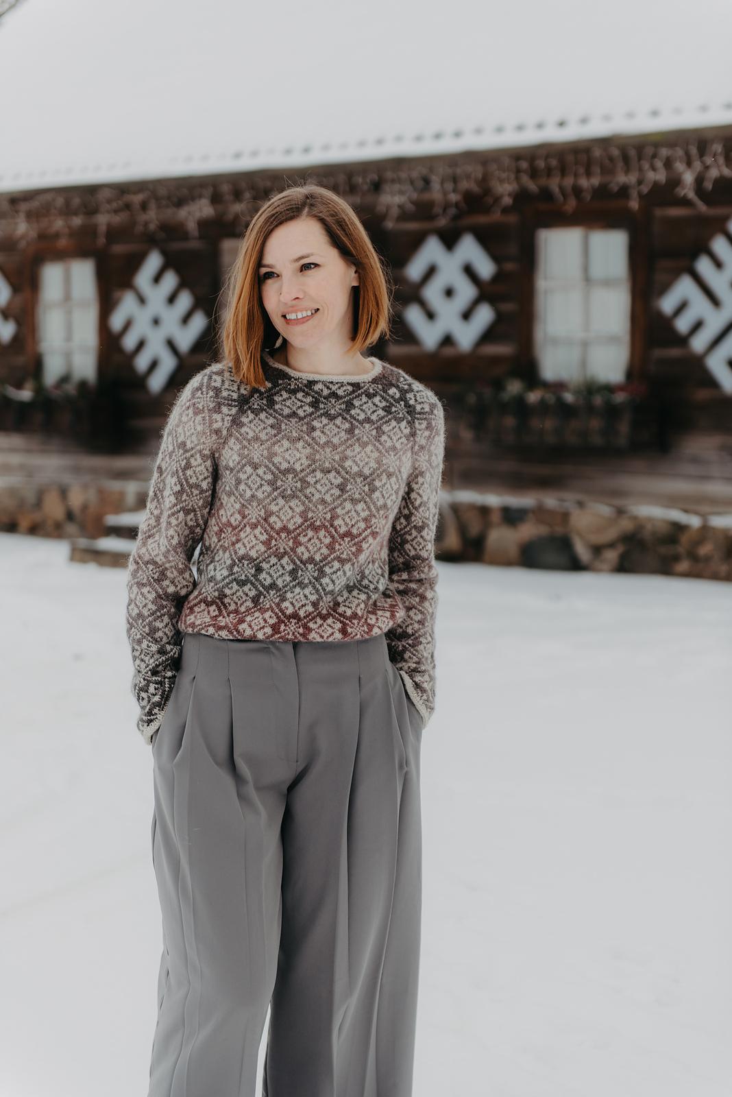 Elza Sweater