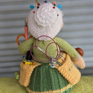 Crafty Nana shelf sitter tidy