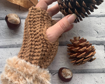 Faux Fur Fingerless Gloves