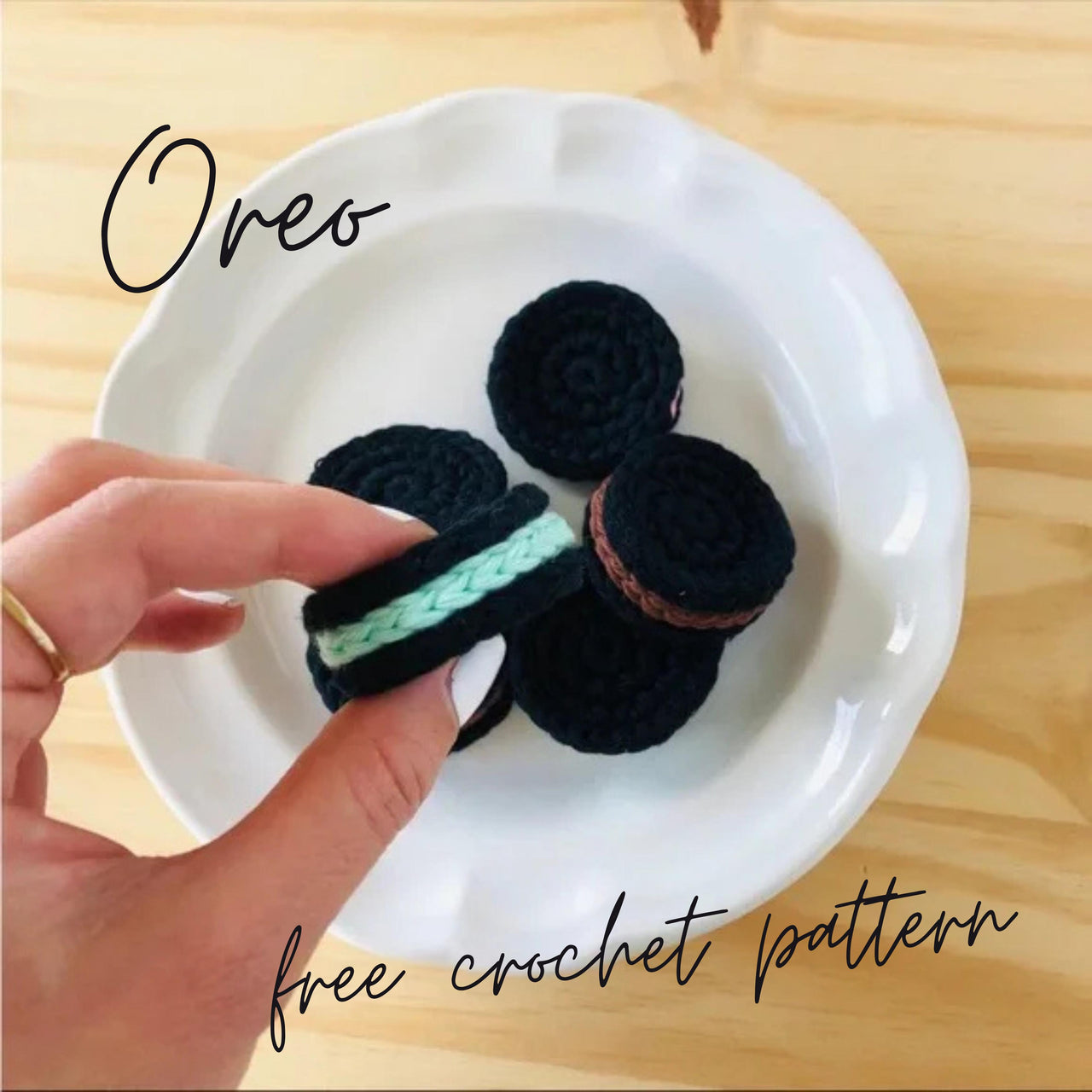 FREE Crochet Oreo