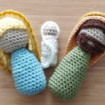Mini Nativity Scene Christmas Dolls Mary Joseph Baby Jesus Creche Krippe crochet amigurumi