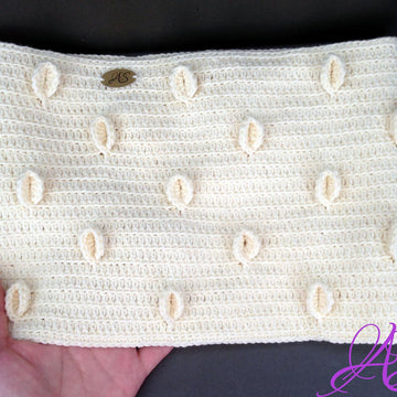 Delicate Half Moon Cowl Crochet Pattern