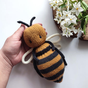 Willow Bee